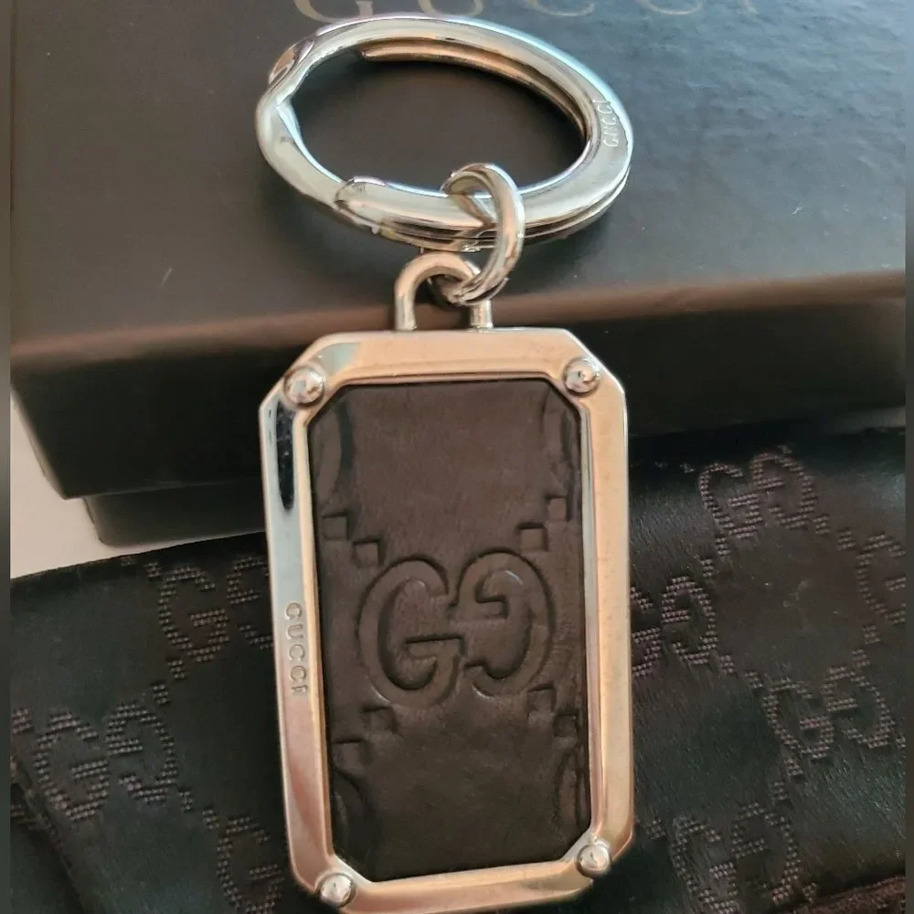 GUCCI Key Ring Shima Dark Brown Leather & Silver Metal Men's Keychain Bag Charm